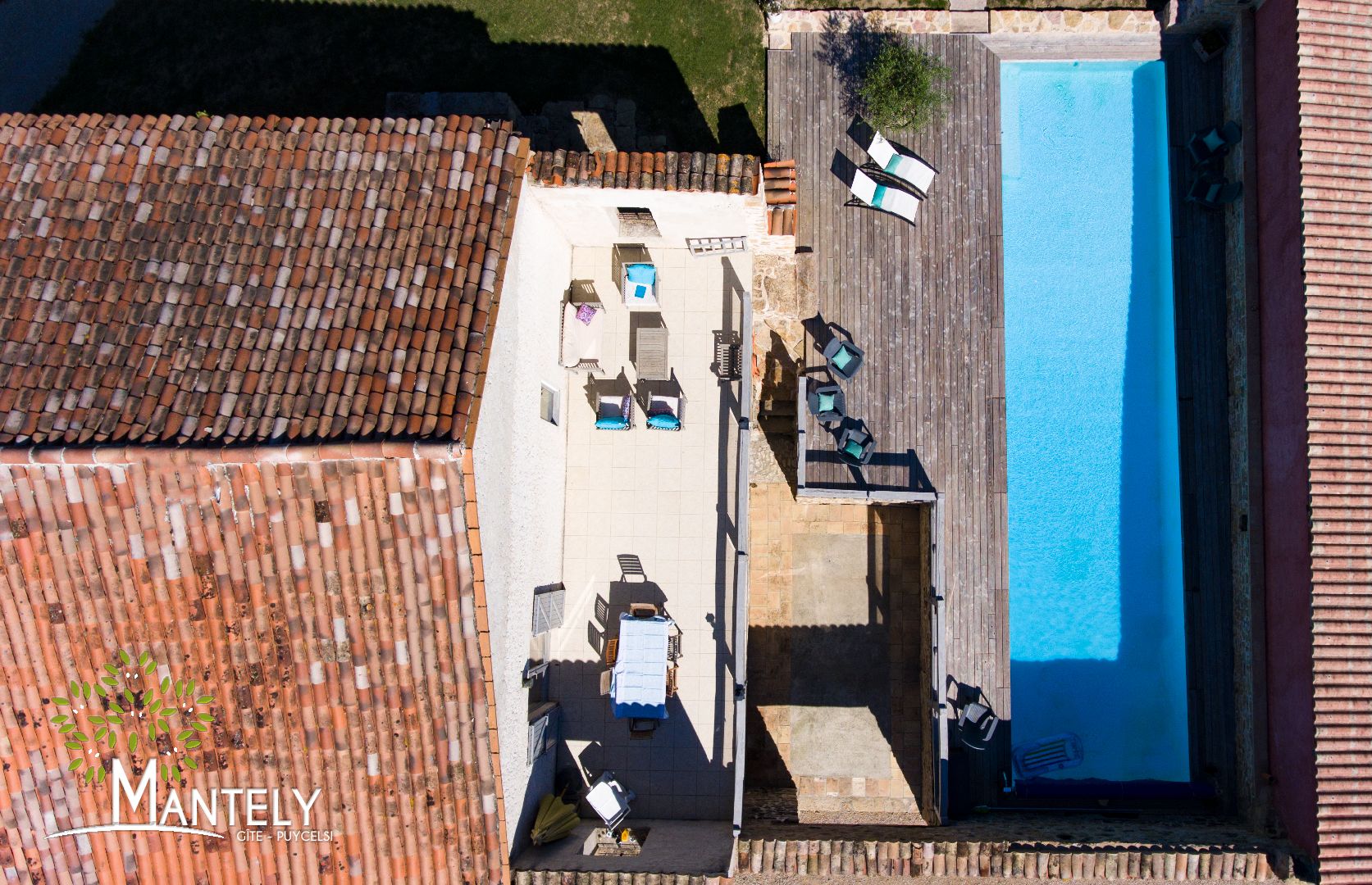 LA PISCINE